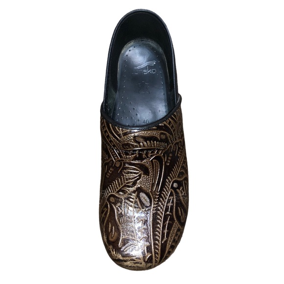 Dansko Brown Leather Tooled Clog - Picture 8 of 16